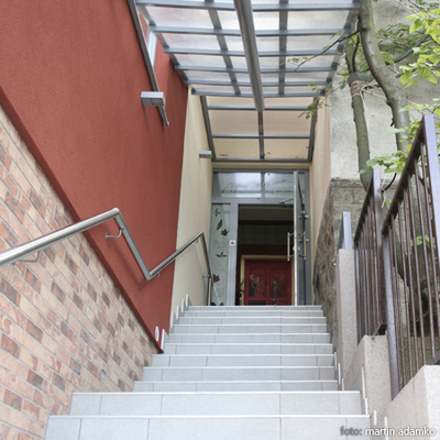 reštaurácia Ako doma, Bratislava, Lovinskeho 11